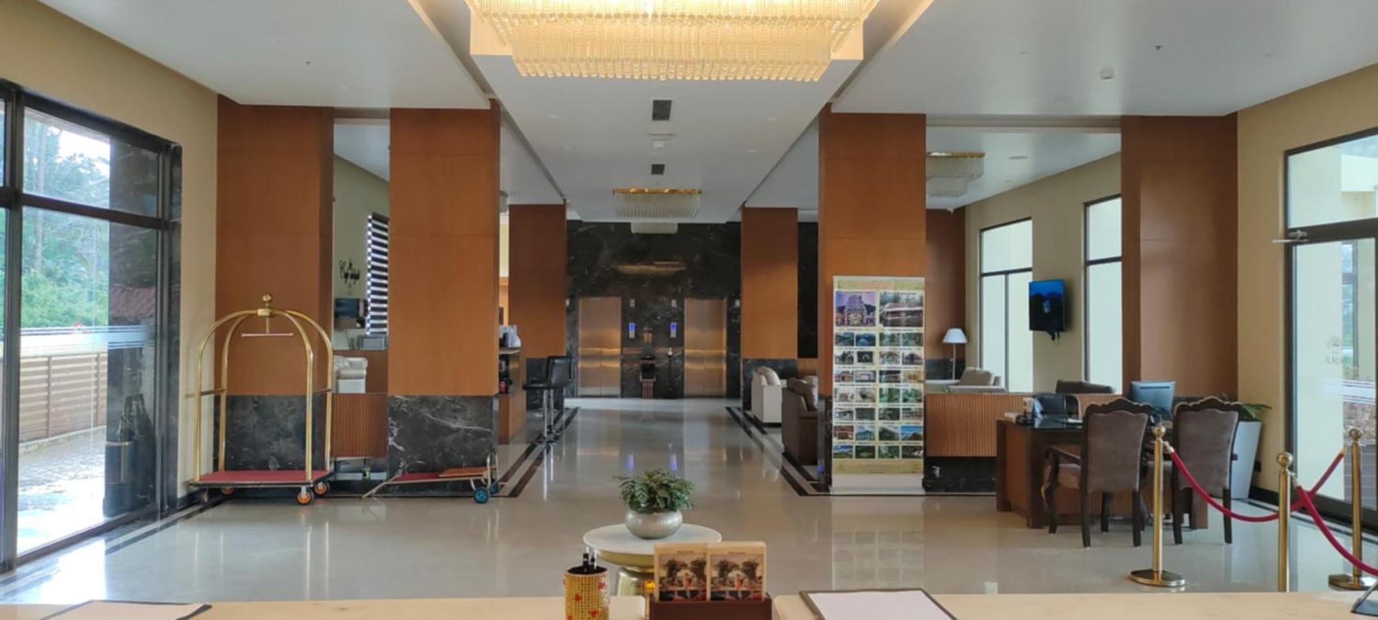 The Aurum Subrahmanya Extérieur photo